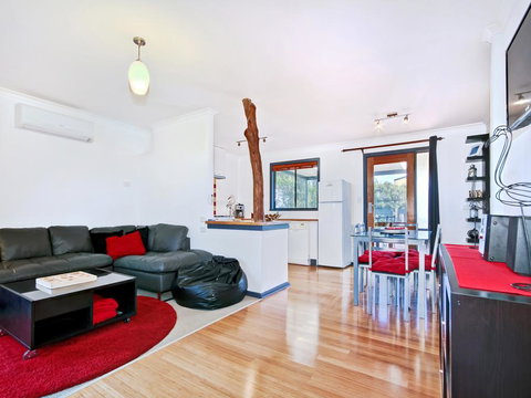 Sea Devine - Australia Accommodation 1