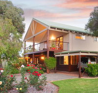Sea Esta - town  beach on your doorstep - Australia Accommodation