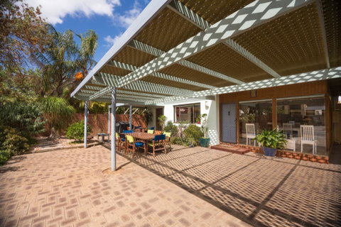 Sea J's, Brighton - Australia Accommodation 3