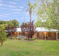 Seabreeze House - So Close to the Beach - Australia Accommodation