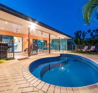 Seaside Hideaway- Hideaway Bay - Australia Accommodation