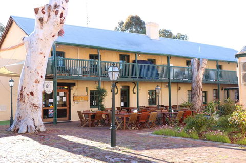 Settlers House - Australia Accommodation 0