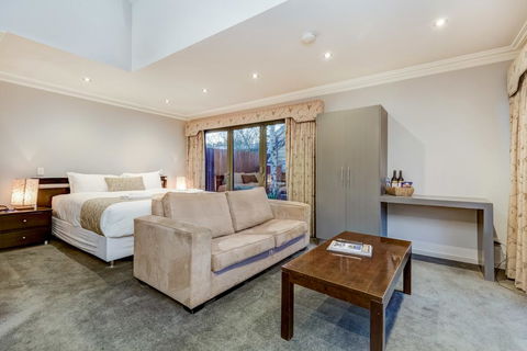 Seymours On Lydiard - Australia Accommodation 0