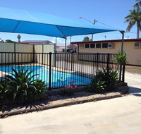 Shell Motel Pearly Shell Motel - Australia Accommodation