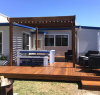 Shellharbour Beach Cottage - walk onto Patrolled beach with flags in summer - Australia Accommodation
