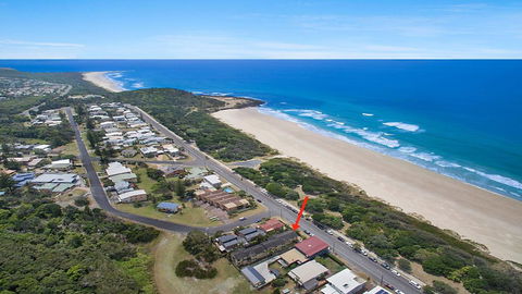 Shelly Beach House 1 - Australia Accommodation 0