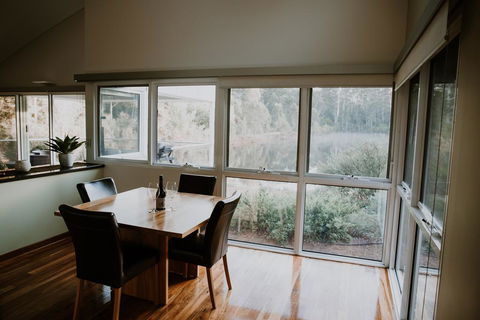 Silkwood Estate - Australia Accommodation 2