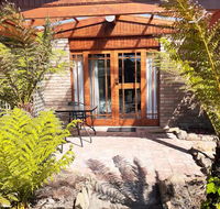 Sleepy Hollow Hideout Hidout 2 - Australia Accommodation