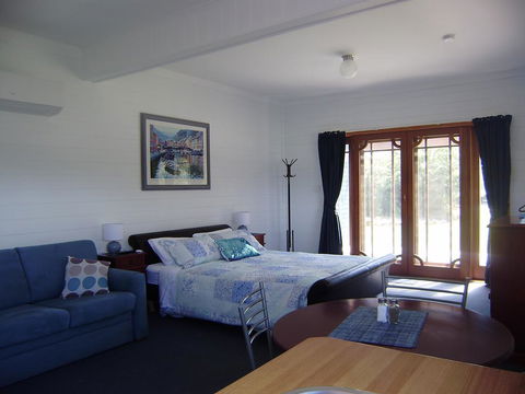 Sleepy Hollow Hideout - Hideout 1 - Australia Accommodation 2