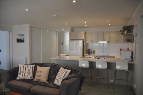 Snowflake 4 - Australia Accommodation 2