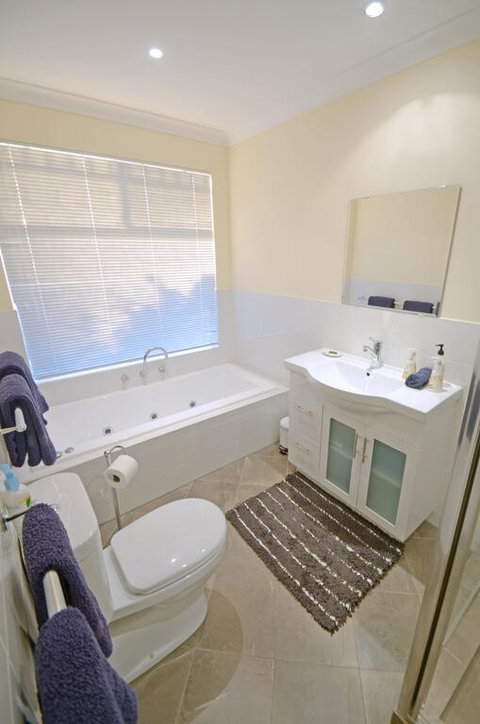 Sojourn On Gale Bed & Breakfast - Australia Accommodation 3