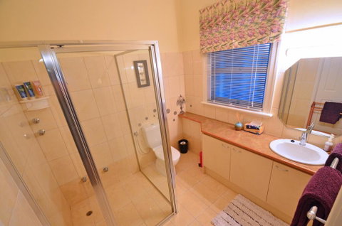 Sojourn On Gale Bed & Breakfast - Australia Accommodation 1