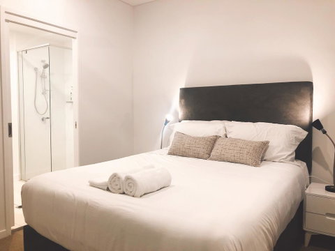 South Bank Beautiful River View Tower - Australia Accommodation 1