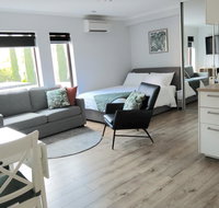 South Terrace 'Nesuto'  Smart TV  WiFi - Australia Accommodation