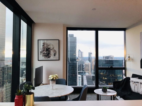 Southbank Stylish Apt With CBD View (La Maison) - Australia Accommodation 3