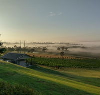 Sovereign Hill Country Lodge Rothbury - Australia Accommodation
