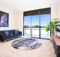 SP246-Brandnew modern Apt in Penrith with parking - Australia Accommodation