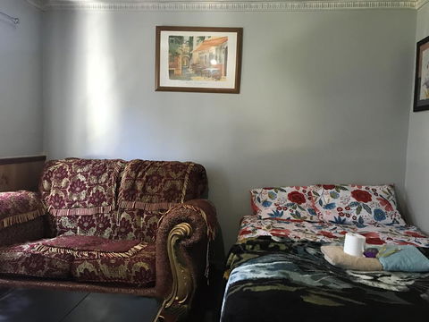 Spacious And Private Room - Australia Accommodation 2