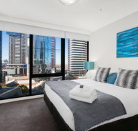 Spacious Modern Apartment near Crown - Australia Accommodation