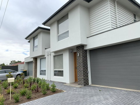 Spacious Rooms Home-Stay With Free Wifi - Australia Accommodation 1