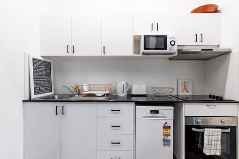 Spacious Woolloomooloo Apartment In Great Location - Australia Accommodation 2