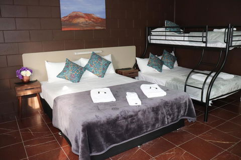 Spanish Lace Motor Inn - Australia Accommodation 1