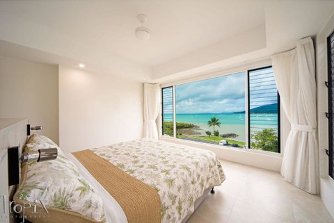 Splendeur Sur La Mer - Two Bedroom - Australia Accommodation 2