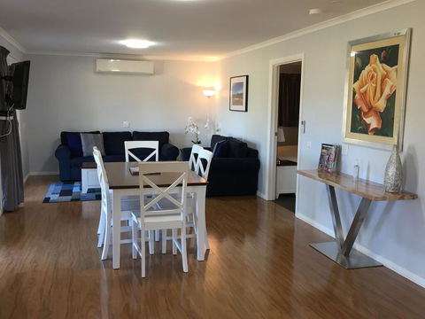 Starline Alpacas Farmstay Resort - Australia Accommodation 0