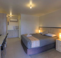 Starline Motor Inn - Australia Accommodation