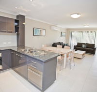 Stonewood Villas - Australia Accommodation