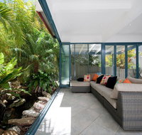 Street Cafe Boutique Accommodation Nelson Bay - Australia Accommodation