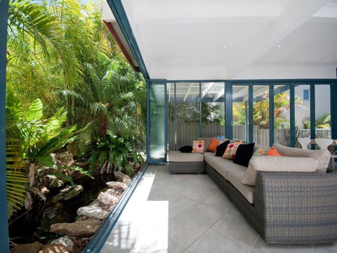 Street Cafe Boutique Accommodation@ Nelson Bay - Australia Accommodation 0