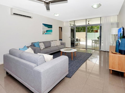 Stunning Ground Floor City Apartment. - Australia Accommodation 2