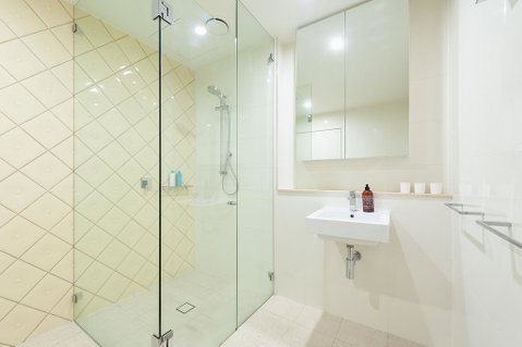 Stunning Potts Point Apartment - Australia Accommodation 3
