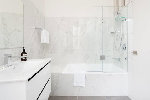 STUNNING SYDNEY HOME 3 - Australia Accommodation 3