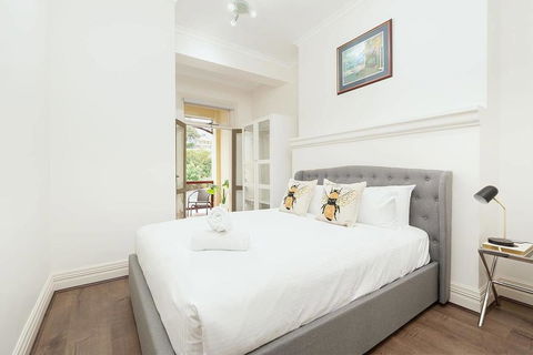 STUNNING SYDNEY HOME 7 - Australia Accommodation 2