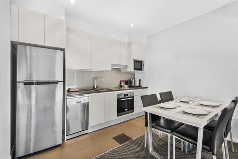 Stunning Views On The 41st Floor - Australia Accommodation 2