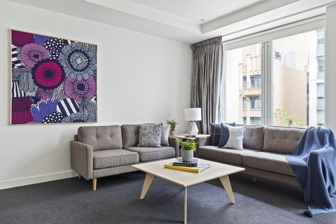Stunning, Central Huge CBD Pad, Free WiFi, Netflix - Australia Accommodation 3