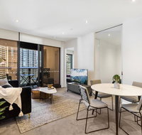 Stylish Southbank Apartment - Australia Accommodation