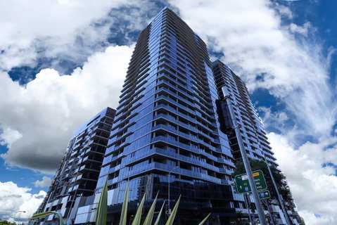 Stylist 2 Bedrooms Apartment With Pool/GYM/Parking - Australia Accommodation 0