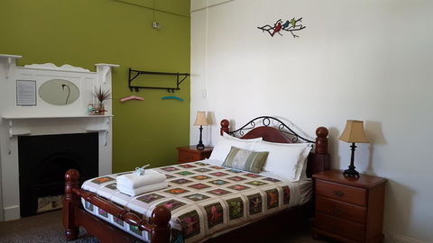 Suites On Avon - Australia Accommodation 0