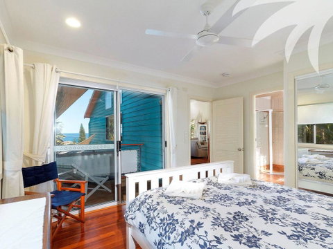 Summer Folly 1 - Australia Accommodation 1