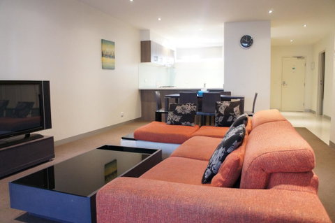 Summer Inn Holiday Apartments - Australia Accommodation 1