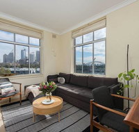 Sun-filled Apartment with Stunning Harbour Views H353 - Australia Accommodation