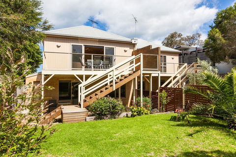 Sunningdale Beach House 12 - Australia Accommodation 0