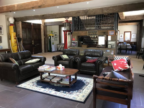 Sunset Cottages - Australia Accommodation 2