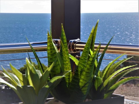 Sunset Cove Beach House - Australia Accommodation 2