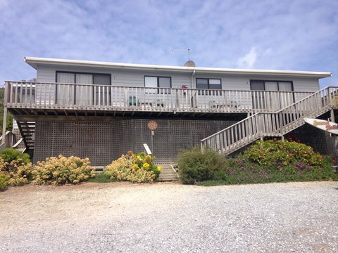 Sunset Holiday Villas - Australia Accommodation 0