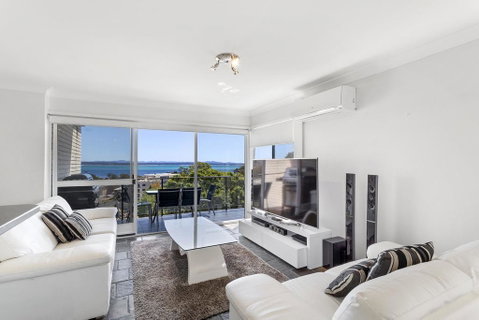 Sunset Towers, 14/25 Donald Street - Australia Accommodation 0