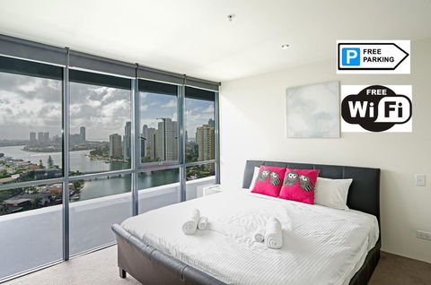 Superb Surfers Paradise Apartment - Top Location! - Australia Accommodation 0